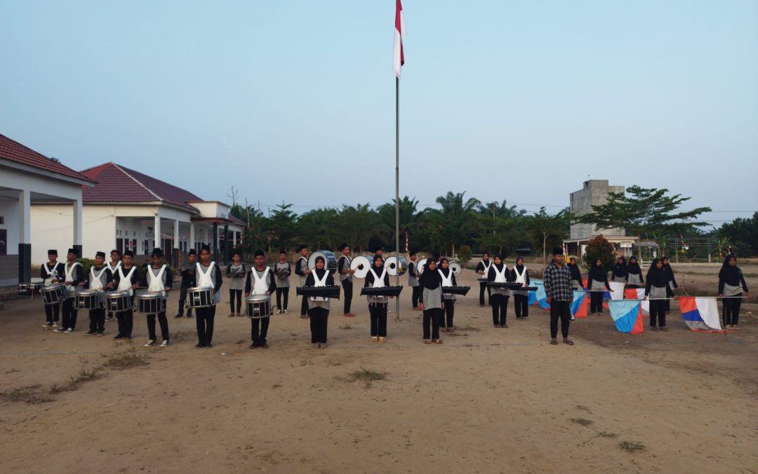 Launching dan Penampilan Perdana Merching Band PP Al-Kautsar Karanganyar